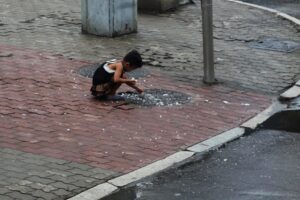 Child in Pyongyang Roman Harak Flickr 3 1 Child-in-Pyongyang-Roman-Harak-Flickr-3.jpg PSCORE